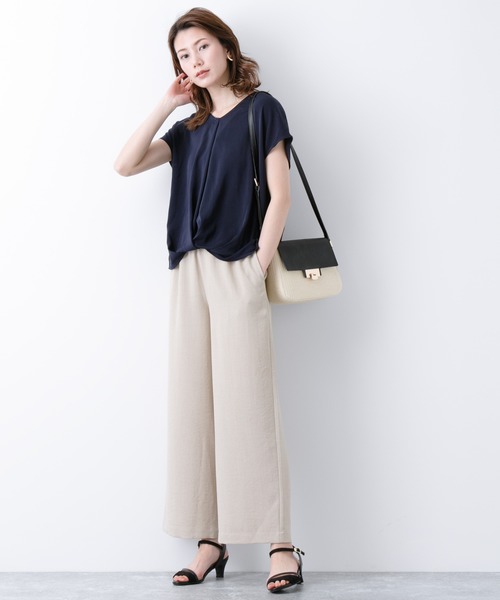 LEPSIM（レプシィム）の「スソドレープSS　874186（Tシャツ/カットソー・レディース・ネイビー/オフホワイト/グレイッシュベージュ・MEDIUM/LARGE）」の8枚目の写真