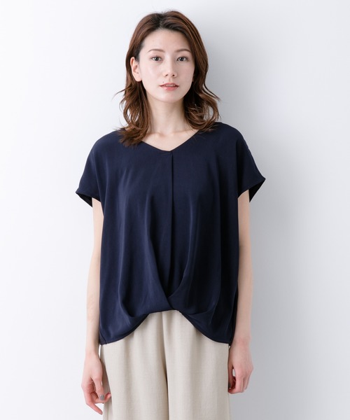 LEPSIM（レプシィム）の「スソドレープSS　874186（Tシャツ/カットソー・レディース・ネイビー/オフホワイト/グレイッシュベージュ・MEDIUM/LARGE）」の9枚目の写真