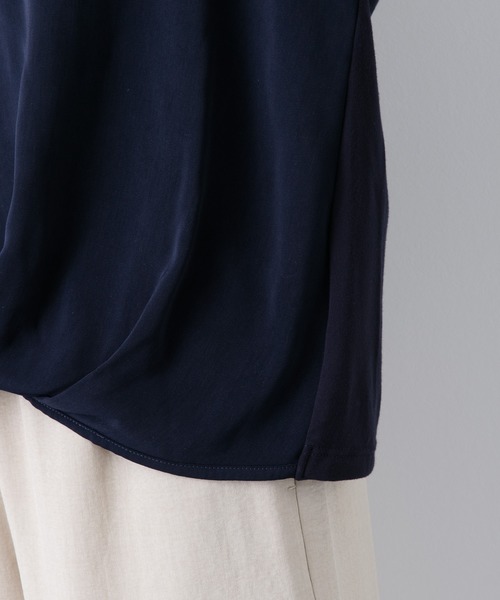 LEPSIM（レプシィム）の「スソドレープSS　874186（Tシャツ/カットソー・レディース・ネイビー/オフホワイト/グレイッシュベージュ・MEDIUM/LARGE）」の15枚目の写真