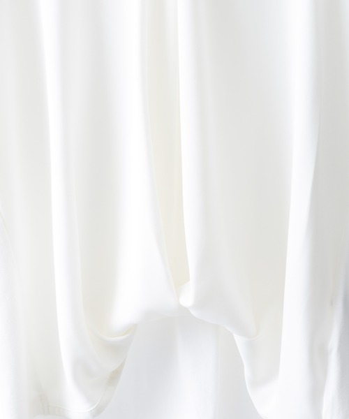 LEPSIM（レプシィム）の「スソドレープSS　874186（Tシャツ/カットソー・レディース・ネイビー/オフホワイト/グレイッシュベージュ・MEDIUM/LARGE）」の17枚目の写真