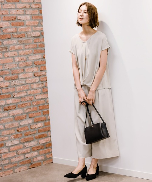 LEPSIM（レプシィム）の「スソドレープSS　874186（Tシャツ/カットソー・レディース・ネイビー/オフホワイト/グレイッシュベージュ・MEDIUM/LARGE）」の7枚目の写真