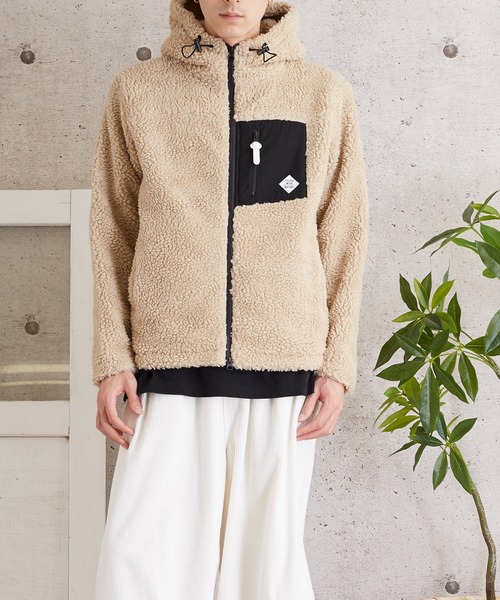 TONE SELECT WEAR(トーンセレクトウェア)の「【TONE MEN'S】ボアZIPパーカー(BL)(ブルゾン・レディース・ホワイト/ブラック/ダークグリーン/ベージュ/ブラック系その他/モカ/カーキ/ライトパープル/キャメル/その他1/その他2/その他3/ブラウン系その他/ベージュ系その他・MEDIUM/LARGE/X-LARGE)」の6枚目の写真