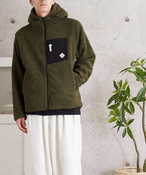 TONE SELECT WEAR(トーンセレクトウェア)の「【TONE MEN'S】ボアZIPパーカー(BL)(ブルゾン・レディース・ホワイト/ブラック/ダークグリーン/ベージュ/ブラック系その他/モカ/カーキ/ライトパープル/キャメル/その他1/その他2/その他3/ブラウン系その他/ベージュ系その他・MEDIUM/LARGE/X-LARGE)」の9枚目の写真