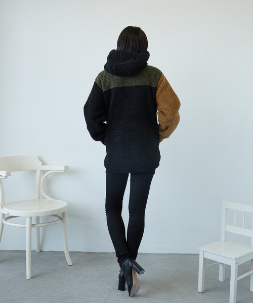 TONE SELECT WEAR(トーンセレクトウェア)の「【TONE MEN'S】ボアZIPパーカー(BL)(ブルゾン・レディース・ホワイト/ブラック/ダークグリーン/ベージュ/ブラック系その他/モカ/カーキ/ライトパープル/キャメル/その他1/その他2/その他3/ブラウン系その他/ベージュ系その他・MEDIUM/LARGE/X-LARGE)」の20枚目の写真