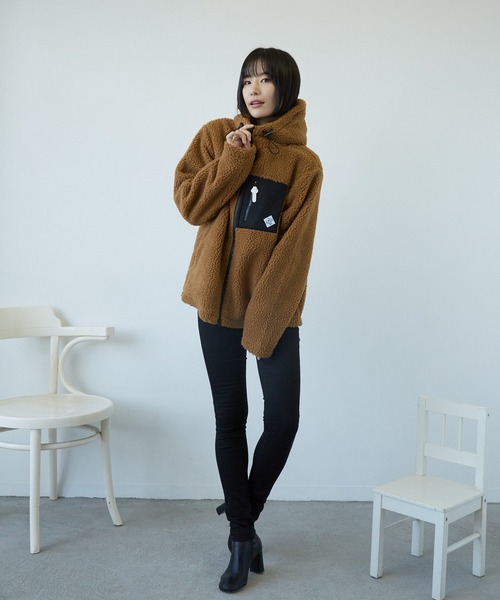 TONE SELECT WEAR(トーンセレクトウェア)の「【TONE MEN'S】ボアZIPパーカー(BL)(ブルゾン・レディース・ホワイト/ブラック/ダークグリーン/ベージュ/ブラック系その他/モカ/カーキ/ライトパープル/キャメル/その他1/その他2/その他3/ブラウン系その他/ベージュ系その他・MEDIUM/LARGE/X-LARGE)」の22枚目の写真