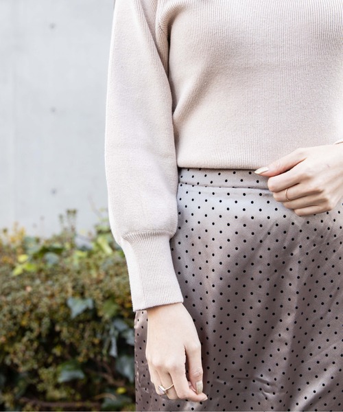 flower（フラワー）の「シンプルレディニット（ニット/セーター・レディース・アイボリー/ベージュ/ピンク・FREE）」の10枚目の写真