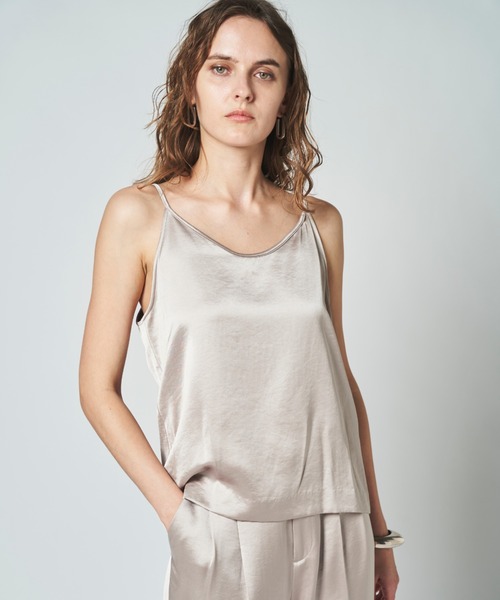 N.O.R.C(ノーク)の「サテンキャミソール(キャミソール・レディース・ブラック/ライトグリーン/ブルーグレー/スモークピンク/グレイッシュベージュ・S/M)」の1枚目の写真