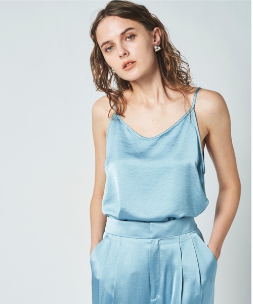 N.O.R.C(ノーク)の「サテンキャミソール(キャミソール・レディース・ブラック/ライトグリーン/ブルーグレー/スモークピンク/グレイッシュベージュ・S/M)」の4枚目の写真