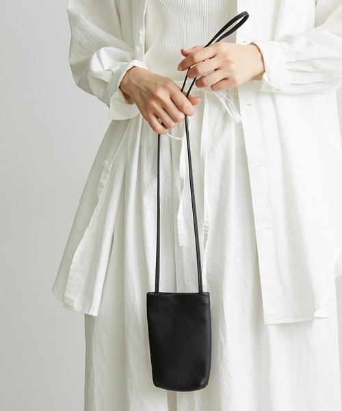 note et silence （ノートエシロンス）の「.バレンシア　BAG　XS（ショルダーバッグ・レディース・ブラック/ライトブルー/ライトグレー・FREE）」の5枚目の写真