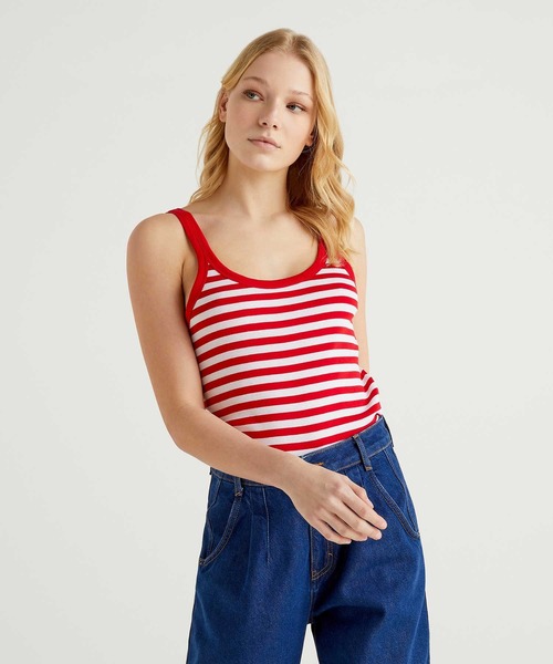 BENETTON (UNITED COLORS OF BENETTON)（ベネトンユナイテッドカラーズオブベネトン）の「ボーダーキャミソール（キャミソール・レディース・レッド/ブルー/ブラック/イエロー・X-SMALL/MEDIUM/SMALL/LARGE）」の4枚目の写真