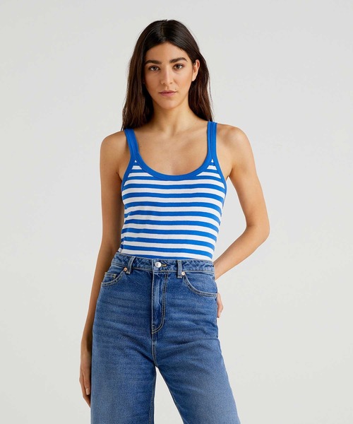 BENETTON (UNITED COLORS OF BENETTON)（ベネトンユナイテッドカラーズオブベネトン）の「ボーダーキャミソール（キャミソール・レディース・レッド/ブルー/ブラック/イエロー・X-SMALL/MEDIUM/SMALL/LARGE）」の9枚目の写真