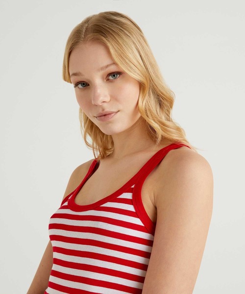 BENETTON (UNITED COLORS OF BENETTON)（ベネトンユナイテッドカラーズオブベネトン）の「ボーダーキャミソール（キャミソール・レディース・レッド/ブルー/ブラック/イエロー・X-SMALL/MEDIUM/SMALL/LARGE）」の14枚目の写真