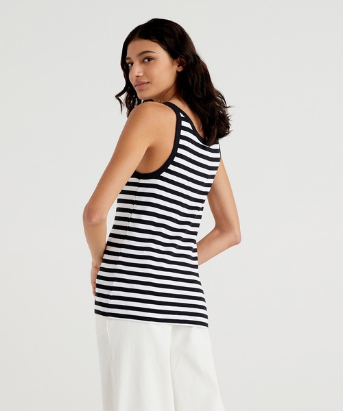 BENETTON (UNITED COLORS OF BENETTON)（ベネトンユナイテッドカラーズオブベネトン）の「ボーダーキャミソール（キャミソール・レディース・レッド/ブルー/ブラック/イエロー・X-SMALL/MEDIUM/SMALL/LARGE）」の16枚目の写真