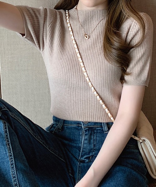 meJane（ミージェーン）の「クルーネックリブニットトップス（半袖）（ニット/セーター・レディース・ブラック/ベージュ/カーキ/ライトイエロー・FREE）」の5枚目の写真