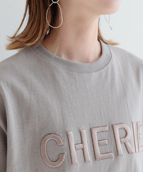 reca（レカ）の「立体ロゴ刺繍Ｔシャツ（Tシャツ/カットソー・レディース・オフホワイト/グレイッシュベージュ/チャコール/カーキ/グレー/ベージュ/ブラック/ベージュ系その他・FREE）」の17枚目の写真