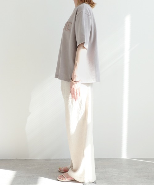 reca（レカ）の「立体ロゴ刺繍Ｔシャツ（Tシャツ/カットソー・レディース・オフホワイト/グレイッシュベージュ/チャコール/カーキ/グレー/ベージュ/ブラック/ベージュ系その他・FREE）」の10枚目の写真