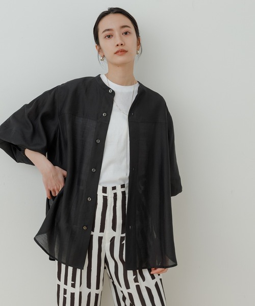 ADAM ET ROPE'(アダムエロペ)の「<洗える>フォルムスリーブシアーシャツ(シャツ/ブラウス・レディース・ブラック/ピンク/イエロー系その他・FREE)」の22枚目の写真