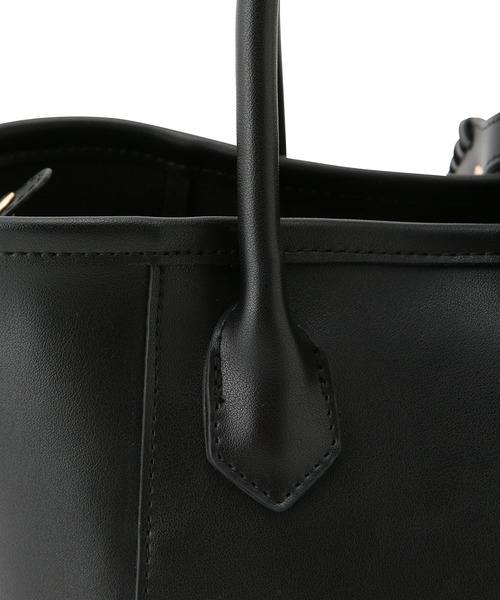 MADEMOISELLE ROPE'（マドモアゼル ロペ）の「【2WAY】ブランケットステッチショルダーミニトートバッグ（ショルダーバッグ・レディース・ブラック/ベージュ/キャメル・FREE）」の11枚目の写真