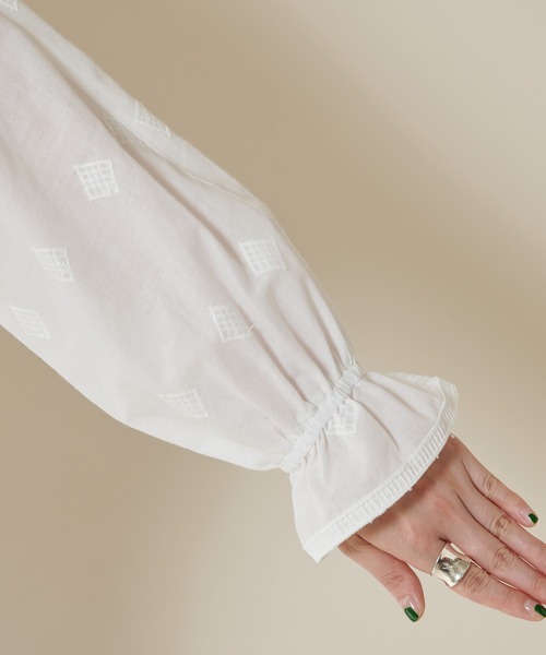 SHENERY（シーナリー）の「ドルマンレースブラウス（シャツ/ブラウス・レディース・ホワイト/ブラック・FREE）」の15枚目の写真