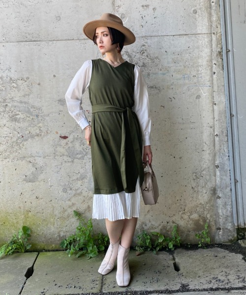 deux amour（ドゥーザムール）の「サイドプリーツドッキングワンピース（シャツワンピース・レディース・ブラック/ブラウン/カーキ・MEDIUM）」の17枚目の写真