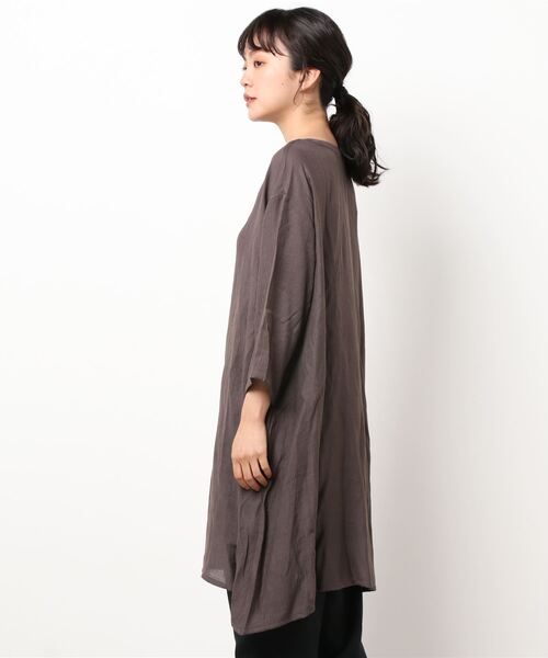 LBC（エルビーシー）の「RNワッシャーカフタンチュニック（チュニック・レディース・ブラック/チャコールグレー/ブルー・M）」の4枚目の写真