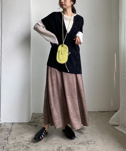 CAPRICIEUX LE'MAGE（カプリシューレマージュ）の「ダイヤフリンジベスト（ニット/セーター・レディース・ブラック/ライトベージュ・FREE）」の10枚目の写真