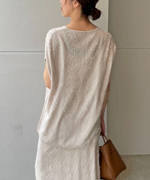 CAPRICIEUX LE'MAGE（カプリシューレマージュ）の「ダイヤフリンジベスト（ニット/セーター・レディース・ブラック/ライトベージュ・FREE）」の15枚目の写真