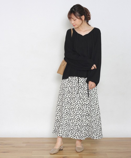 Crisp yours(クリスプユアーズ)の「リボンスモックブラウス(シャツ/ブラウス・レディース・ブラック/サーモンピンク・FREE)」の8枚目の写真