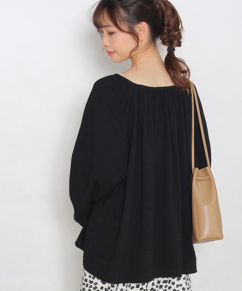 Crisp yours(クリスプユアーズ)の「リボンスモックブラウス(シャツ/ブラウス・レディース・ブラック/サーモンピンク・FREE)」の11枚目の写真