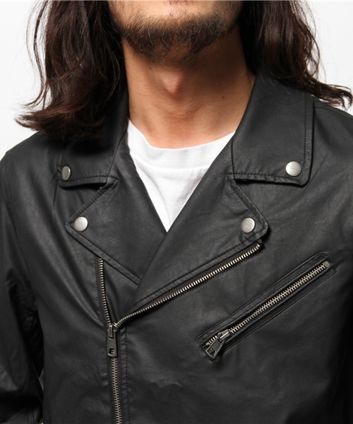 WEGO(ウィゴー)の「WEGO/フェイクレザーダブルライダースジャケット(ライダースジャケット・メンズ・ブラック/ベージュ・MEDIUM/LARGE)」の14枚目の写真