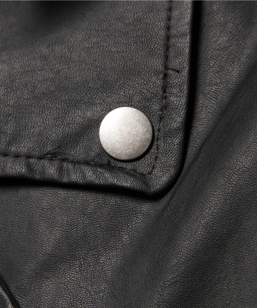 WEGO(ウィゴー)の「WEGO/フェイクレザーダブルライダースジャケット(ライダースジャケット・メンズ・ブラック/ベージュ・MEDIUM/LARGE)」の7枚目の写真