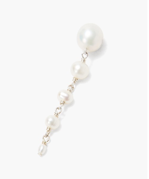 CHAN LUU（チャンルー）の「ホワイトパール ドロップ ピアス ES-5425（ピアス（両耳用）・レディース・ホワイト・フリー）」の2枚目の写真