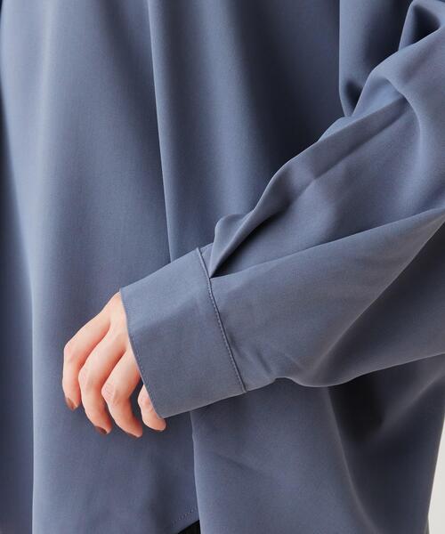 SHOO・LA・RUE（シューラルー）の「◆前後差ゆるスキッパーシャツ（シャツ/ブラウス・レディース・ブルー/ブラウン系/チャコールグレー/ベージュ・00）」の9枚目の写真