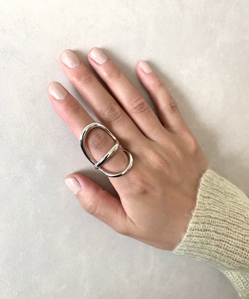 ciite'（シーテ）の「ボリュームデザインリング（リング・レディース・シルバー/ゴールド・FREE）」の3枚目の写真