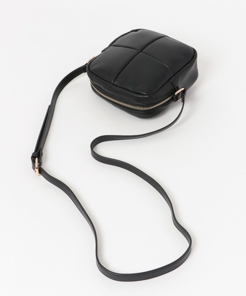 RODE SKO（ロデスコ）の「キルティングショルダーバッグ（ショルダーバッグ・レディース・ブラック/キャメル・ONE）」の17枚目の写真