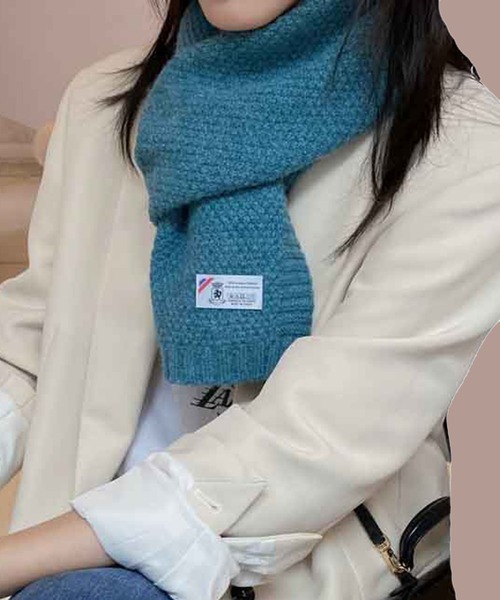 STYLEBLOCK（スタイルブロック）の「ケーブル編みマフラー（マフラー・レディース・ブラック/ベージュ/オレンジ/ブルー/グリーン・FREE）」の4枚目の写真