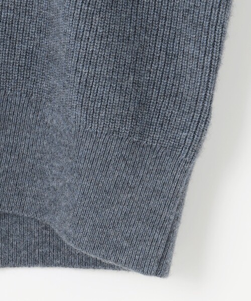 J.PRESS Ladies(J.プレス レディス)の「【洗える】CASHMERE BLEND Vネック ニット(ニット/セーター・レディース・アイボリー系/ライトグレー系/ベージュ系/ワイン系/ダルブルー系/スモーキーグリーン系/ふじ色系・SMALL)」の17枚目の写真