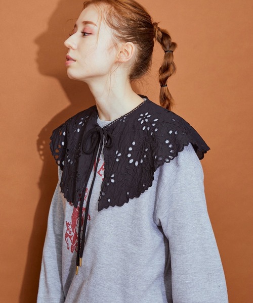 MADEMOISELLE ROPE'(マドモアゼル ロペ)の「【dahl'ia】ケープレースロングスリーブカットソー(Tシャツ/カットソー・レディース・ブラック/キナリ・FREE)」の7枚目の写真