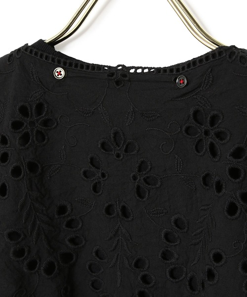 MADEMOISELLE ROPE'(マドモアゼル ロペ)の「【dahl'ia】ケープレースロングスリーブカットソー(Tシャツ/カットソー・レディース・ブラック/キナリ・FREE)」の15枚目の写真