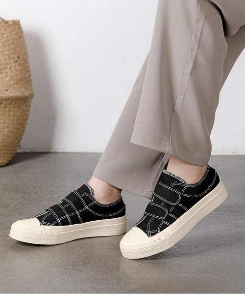 Shoes in Closet（シューズインクローゼット）の「厚底 ベーシック ベルクロ キャンバス スニーカー 7449（スニーカー・レディース・ブラック/アイボリー・L/M/S/LL）」の5枚目の写真