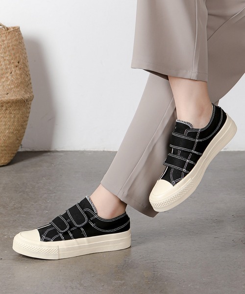 Shoes in Closet（シューズインクローゼット）の「厚底 ベーシック ベルクロ キャンバス スニーカー 7449（スニーカー・レディース・ブラック/アイボリー・L/M/S/LL）」の15枚目の写真