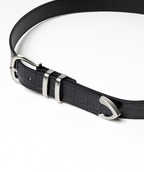 STUSSY（ステューシー）の「Gator Leather Dress Belt（ベルト・メンズ・ブラック/グリーン・S/M/L/XL）」の3枚目の写真