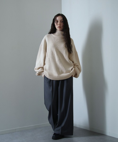 イージーケアファブリックボリュームスリーブカラーハイネックニット/ベーシック（ニット/セーター）｜Nilway（ニルウェイ）