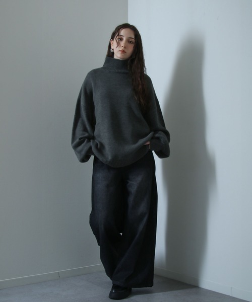 イージーケアファブリックボリュームスリーブカラーハイネックニット/ベーシック（ニット/セーター）｜Nilway（ニルウェイ）