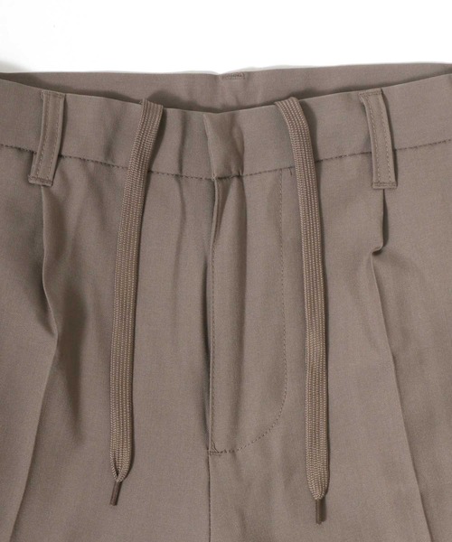 ANPAS(アンパス)の「Hem Side Slit Wide Tuck Pants/裾サイドスリット ワイドタックパンツ スラックス フレアパンツ ブーツカット(スラックス・メンズ・ブラック/ベージュ/グレー/オートミール・LL/M/L)」の11枚目の写真