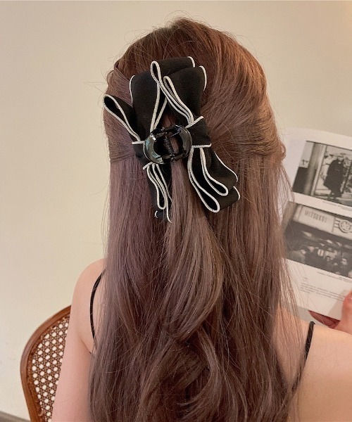 LAC-VERT（ラック・ヴェール）の「リボンラウンドヘアクリップ（バレッタ/ヘアクリップ・レディース・ホワイト/ブラック・FREE）」の18枚目の写真