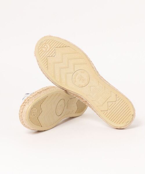 SALON adam et rope'（サロン アダム エ ロペ）の「【ART OF SOULE】BLUE BOADER（その他シューズ・レディース・ホワイト系その他・24.0cm/25.0cm）」の4枚目の写真