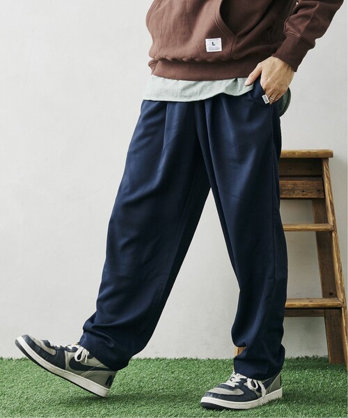 JOURNAL STANDARD relume（ジャーナルスタンダード　レリューム）の「CALIFORNIA ツータック シェフパンツ2（その他パンツ・メンズ・ネイビー/ブラック/サックスブルー/ベージュ・S/M/L）」の3枚目の写真