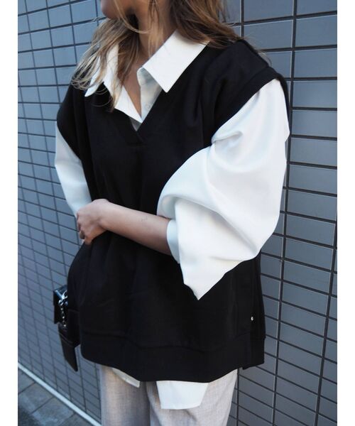 EVRIS（エヴリス）の「ショルダーギャザーチュニックシャツ（シャツ/ブラウス・レディース・ホワイト/ブラック/グリーン・FREE）」の11枚目の写真