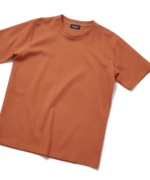 MEN'S BIGI(メンズビギ)の「シェブロン柄リンクスTシャツ(Tシャツ/カットソー・メンズ・ホワイト/ブラック/ベージュ/オレンジ・01/02/03)」の4枚目の写真